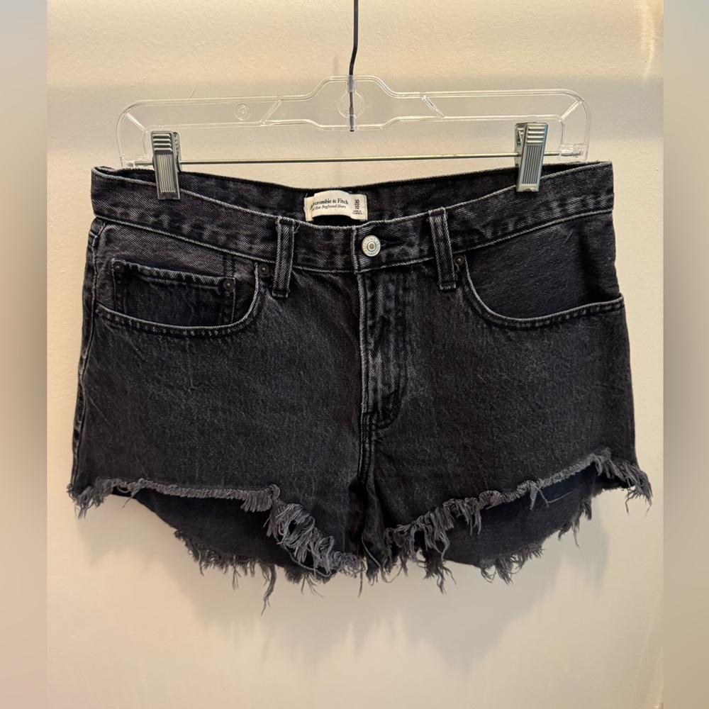 Abercrombie & Fitch Mid Rise Boyfriend Fit Black Denim Shorts - Size 30